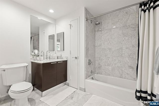 8100 River Road 716, North Bergen, NJ 07047