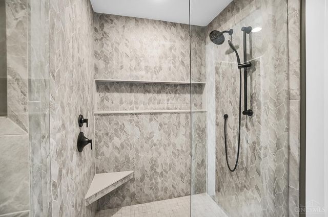 1000 Paradrome Street, Cincinnati, OH 45202