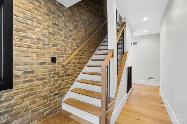 1000 Paradrome Street, Cincinnati, OH 45202