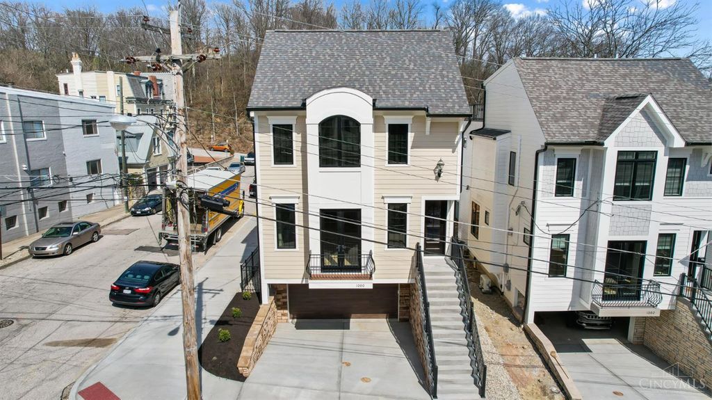1000 Paradrome Street, Cincinnati, OH 45202