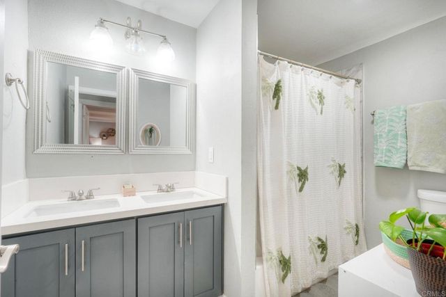 513 Smilax, Vista, CA 92081