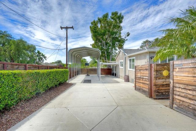 513 Smilax, Vista, CA 92081