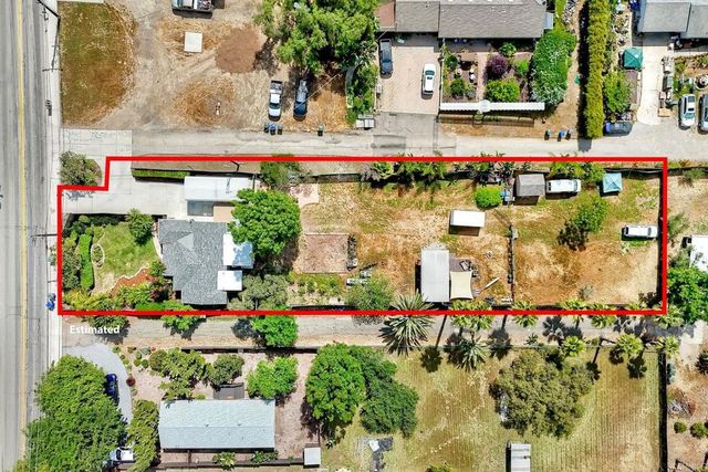 513 Smilax, Vista, CA 92081