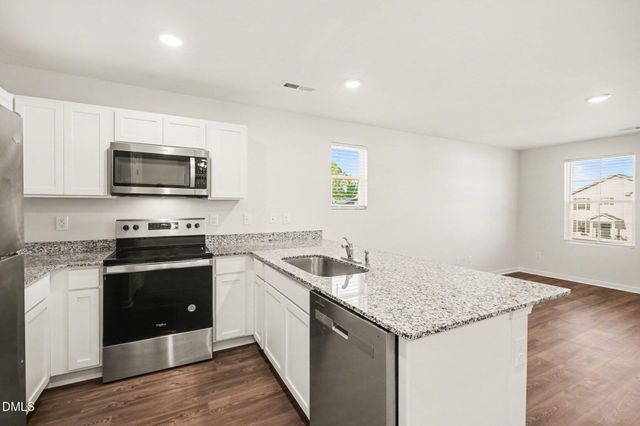 331 Peacock Circle, Lexington, NC 27292