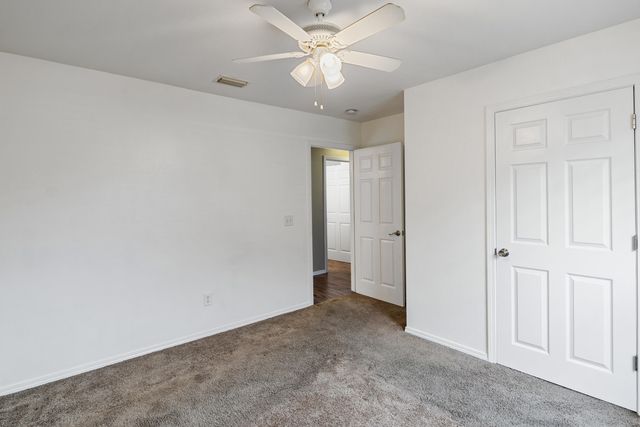 5668 Charter Circle, Gulf Breeze, FL 32563