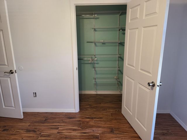 5668 Charter Circle, Gulf Breeze, FL 32563