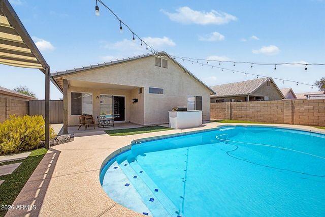 13558 W SAGUARO Lane, Surprise, AZ 85374