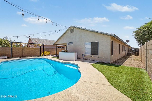 13558 W SAGUARO Lane, Surprise, AZ 85374