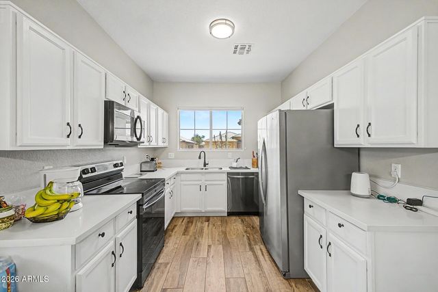 13558 W SAGUARO Lane, Surprise, AZ 85374
