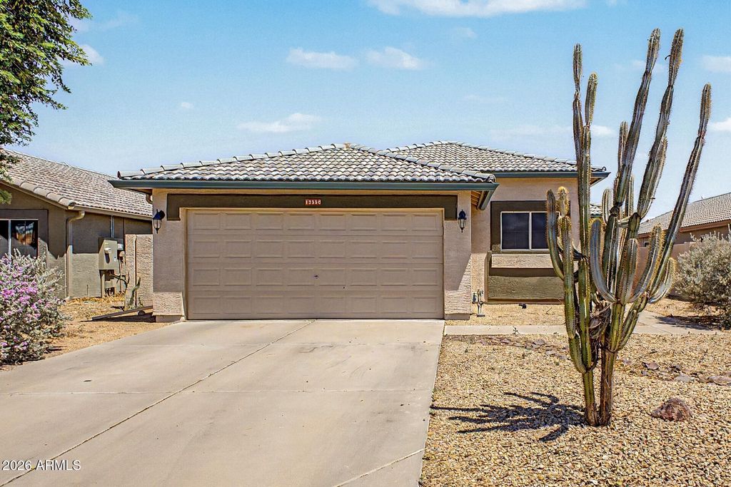 13558 W SAGUARO Lane, Surprise, AZ 85374