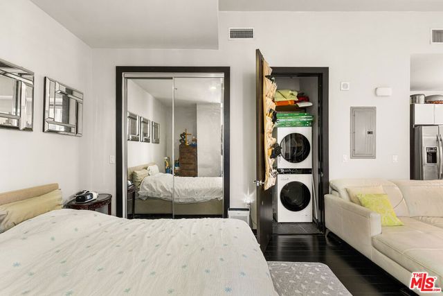 655 S Hope Street 701, Los Angeles, CA 90017