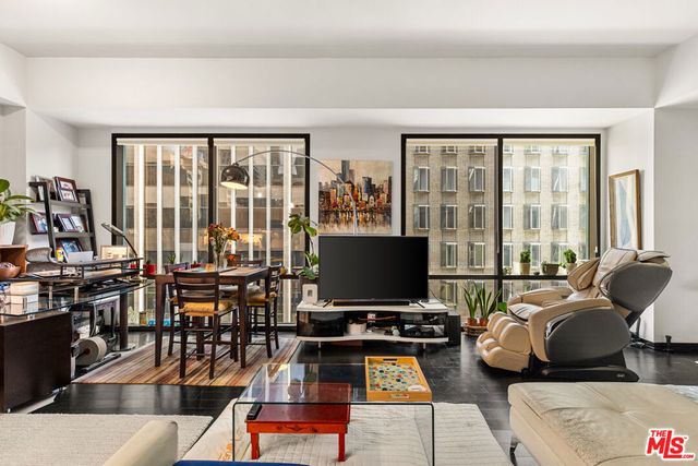 655 S Hope Street 701, Los Angeles, CA 90017