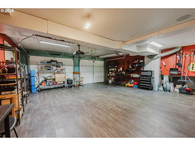 38908 Ne AMBOY Rd, Yacolt, WA 98675