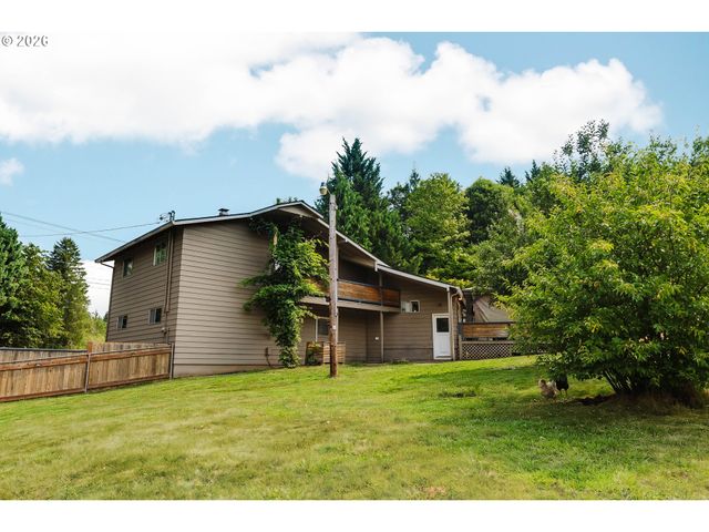 38908 Ne AMBOY Rd, Yacolt, WA 98675