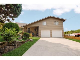 38908 Ne AMBOY Rd, Yacolt, WA 98675