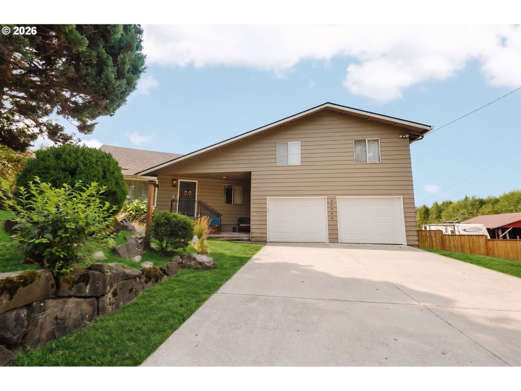 38908 Ne AMBOY Rd, Yacolt, WA 98675