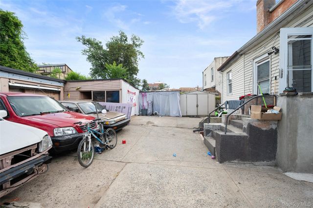 31-29 100th Street, Corona, NY 11368