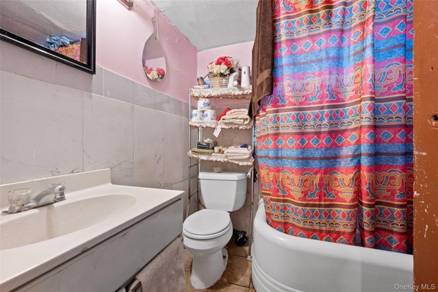 31-29 100th Street, Corona, NY 11368
