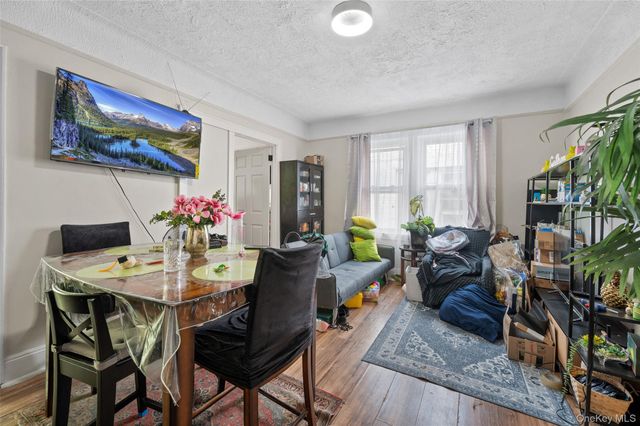 31-29 100th Street, Corona, NY 11368
