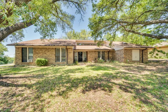 711 Craig Street, Hillsboro, TX 76645