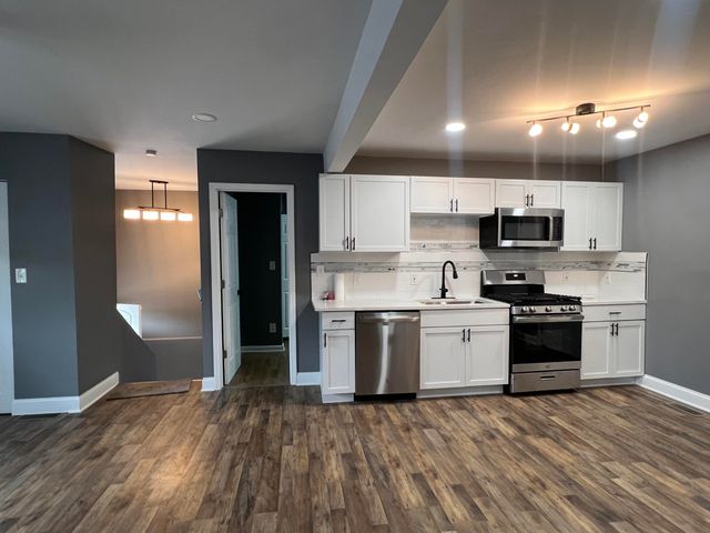 5613 W 15th Avenue, Gary, IN 46406