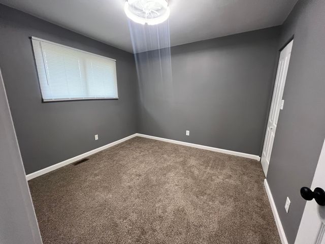 5613 W 15th Avenue, Gary, IN 46406