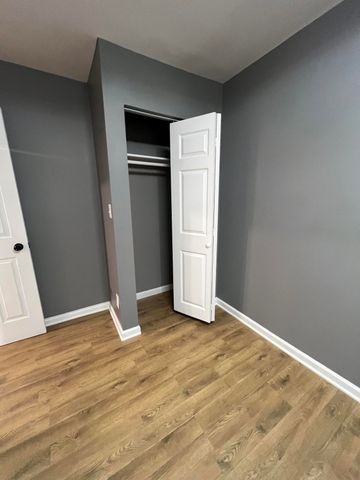5613 W 15th Avenue, Gary, IN 46406