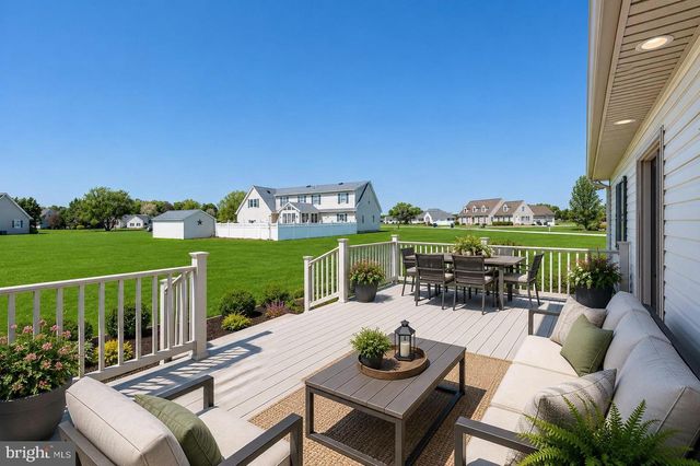 12 MARATHON DR, Seaford, DE 19973