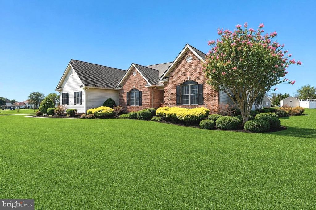 12 MARATHON DR, Seaford, DE 19973