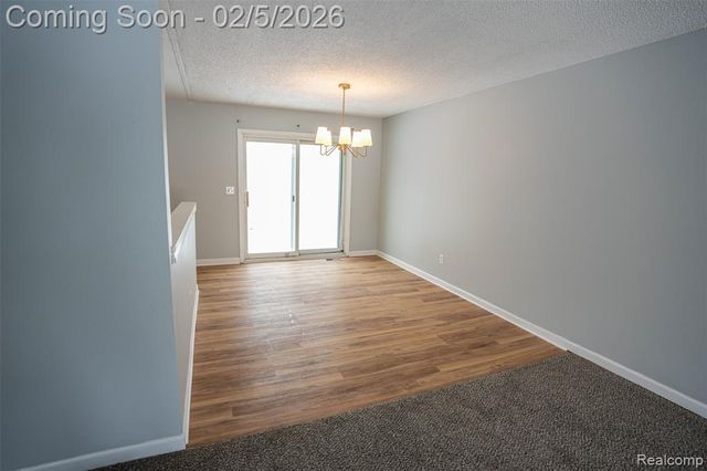 5783 Williamsburg Court, Waterford, MI 48327