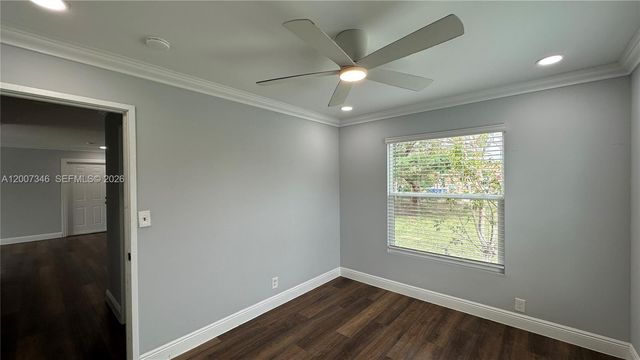 119 SW 8th Ave, Boynton Beach, FL 33435