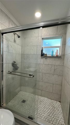 119 SW 8th Ave, Boynton Beach, FL 33435