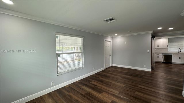 119 SW 8th Ave, Boynton Beach, FL 33435