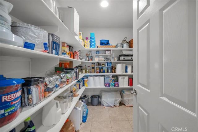 29350 Las Brisas, Valencia, CA 91354