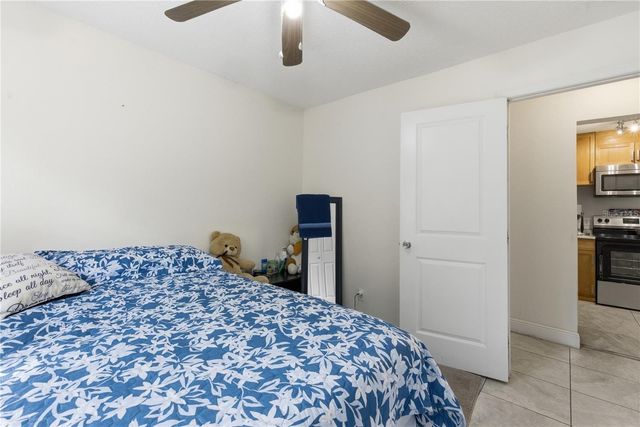 5219 VIA HACIENDA CIRCLE B111, Orlando, FL 32839