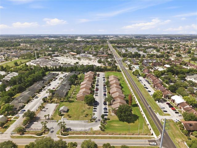 5219 VIA HACIENDA CIRCLE B111, Orlando, FL 32839