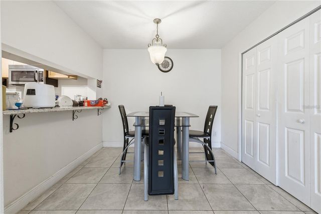 5219 VIA HACIENDA CIRCLE B111, Orlando, FL 32839