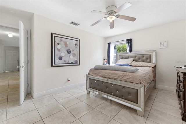 5219 VIA HACIENDA CIRCLE B111, Orlando, FL 32839