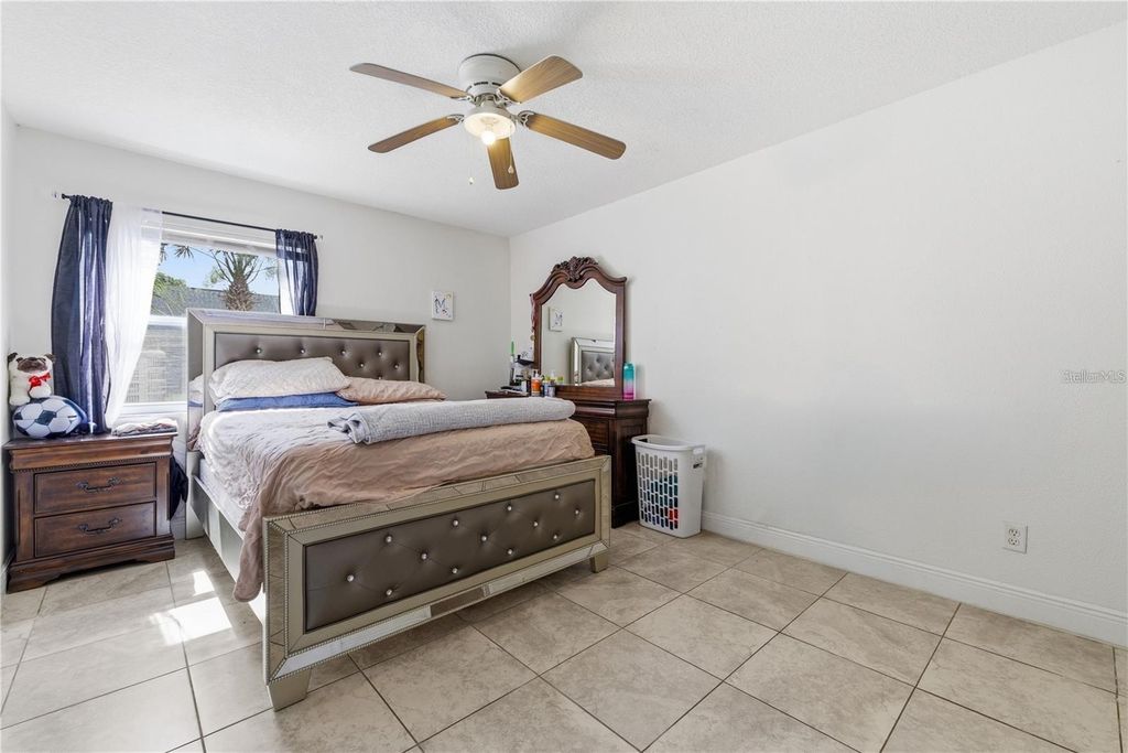Image 7 of property listing at 5219 VIA HACIENDA CIRCLE B111, Orlando, FL 32839