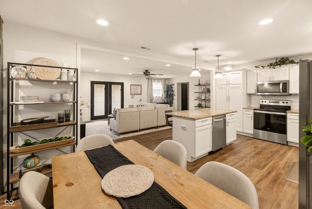 670 Griffith Road, Greenwood, IN 46143