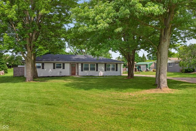 670 Griffith Road, Greenwood, IN 46143