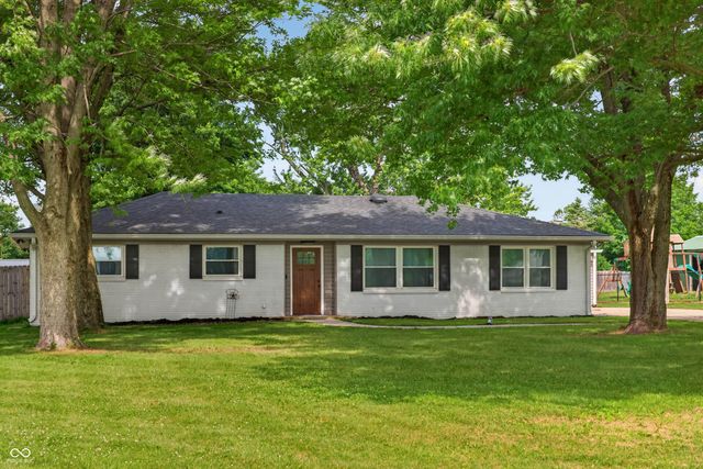 670 Griffith Road, Greenwood, IN 46143