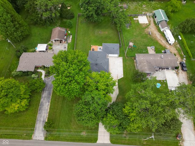 670 Griffith Road, Greenwood, IN 46143