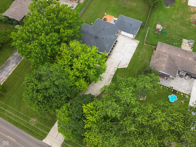 670 Griffith Road, Greenwood, IN 46143