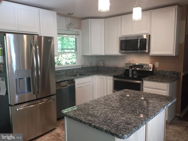 26596 YOWAISKI MILL RD, Mechanicsville, MD 20659