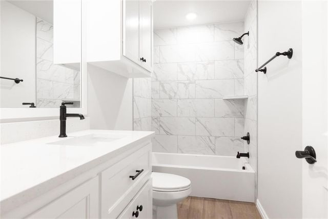 3316 Holland Circle, Edmond, OK 73012