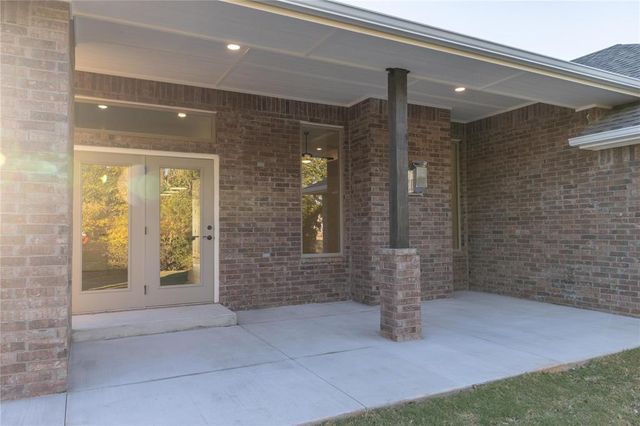 3316 Holland Circle, Edmond, OK 73012