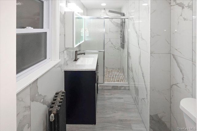 10973 200th Street, Saint Albans, NY 11412