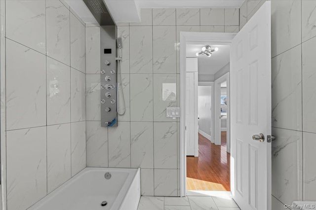 10973 200th Street, Saint Albans, NY 11412