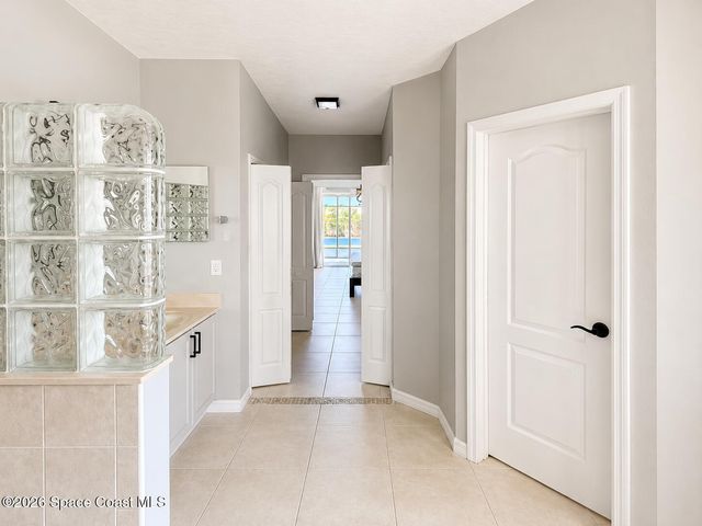 781 Glen Abbey Way, Melbourne, FL 32940